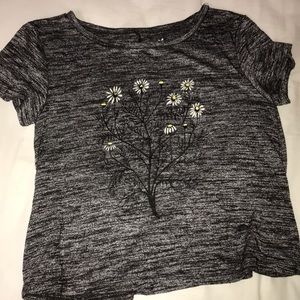 American Eagle Daisy Bouquet Shirt